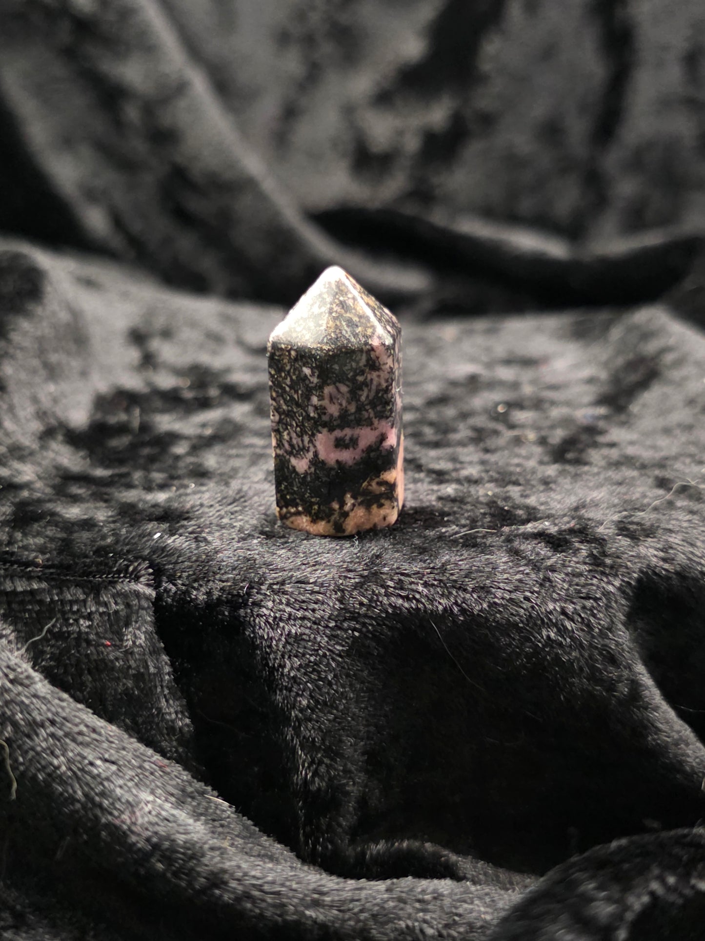 ๐ Rhodonite Tower โ Gentle Healer (1.24 in)