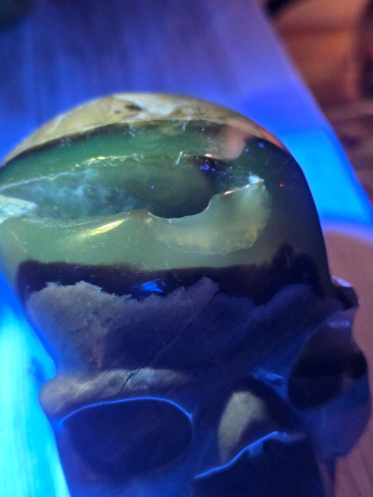 ๐ Volcano Agate Skull โ Fire Within (approx. 4 in, UV Reactive)