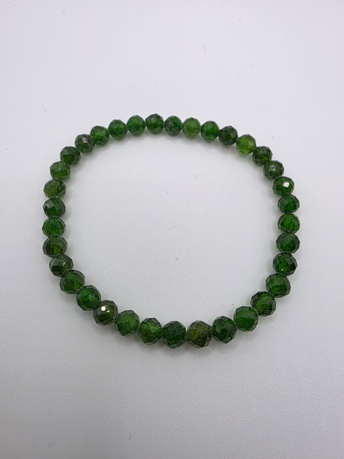 🌿 Faceted Diopside Bracelet – Earth’s Spark (6mm)