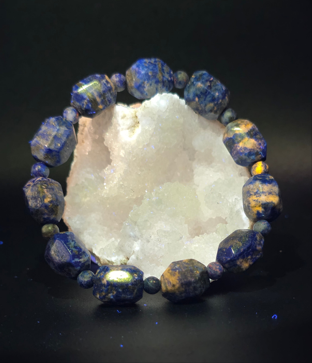 ๐ Lapis Lazuli Baroque Bracelet โ Royal Insight