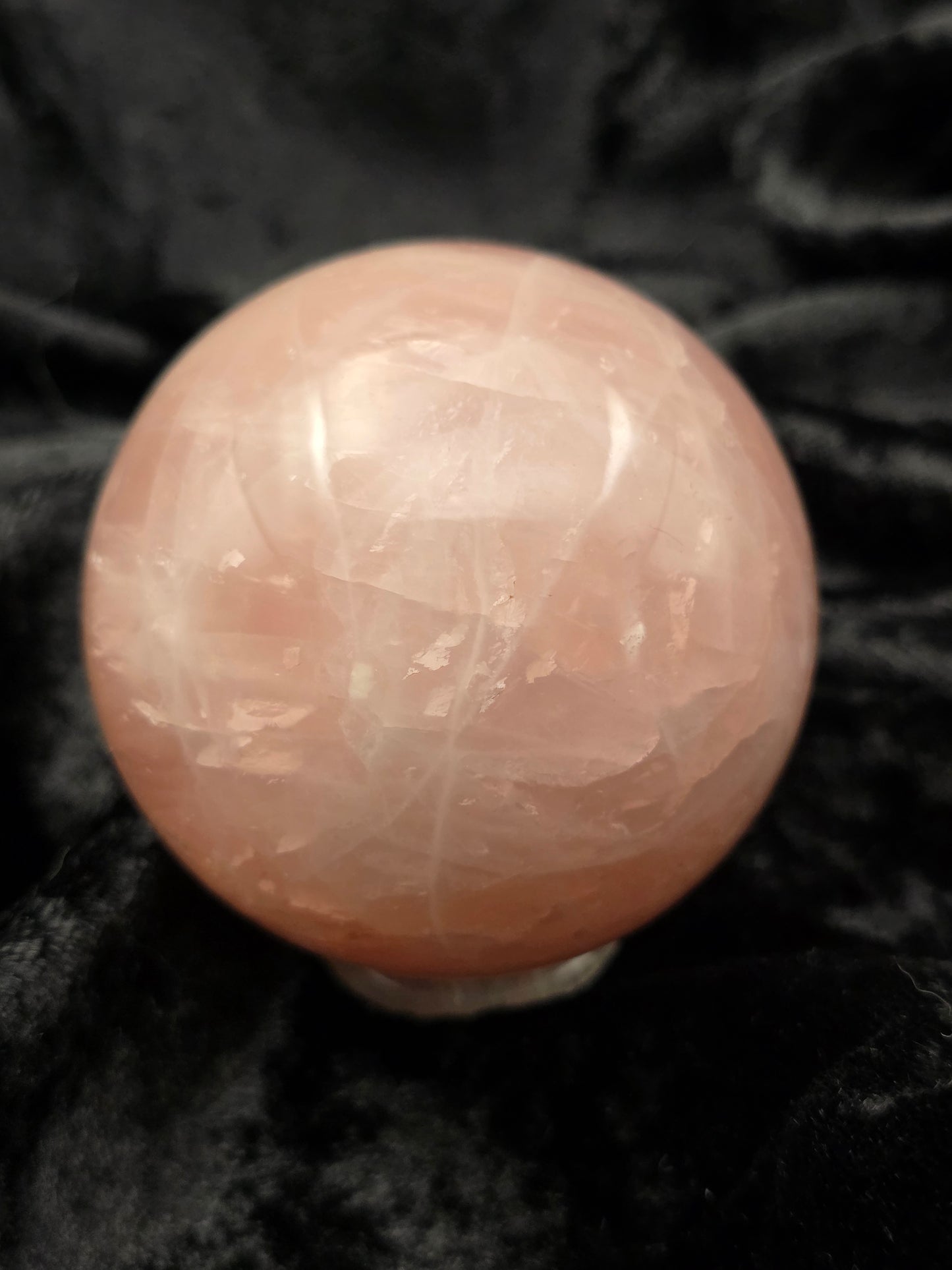๐น Lavender Rose Quartz Sphere โ Love & Light (2.45 in, 340 g)