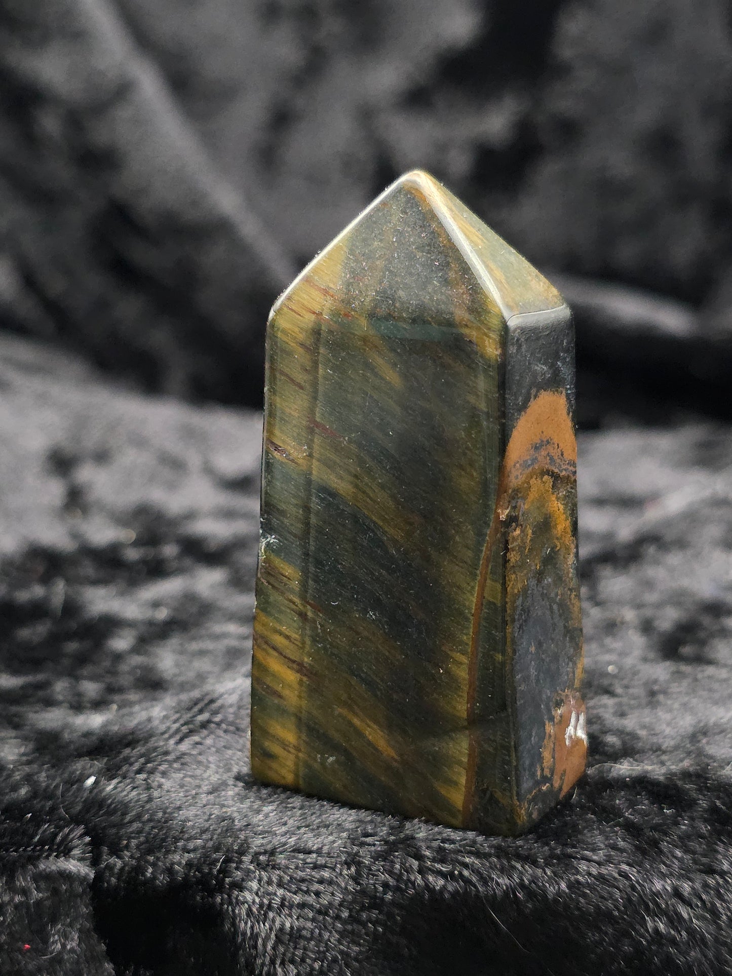 🐅 Tiger’s Eye Tower – Golden Confidence (2 in.)