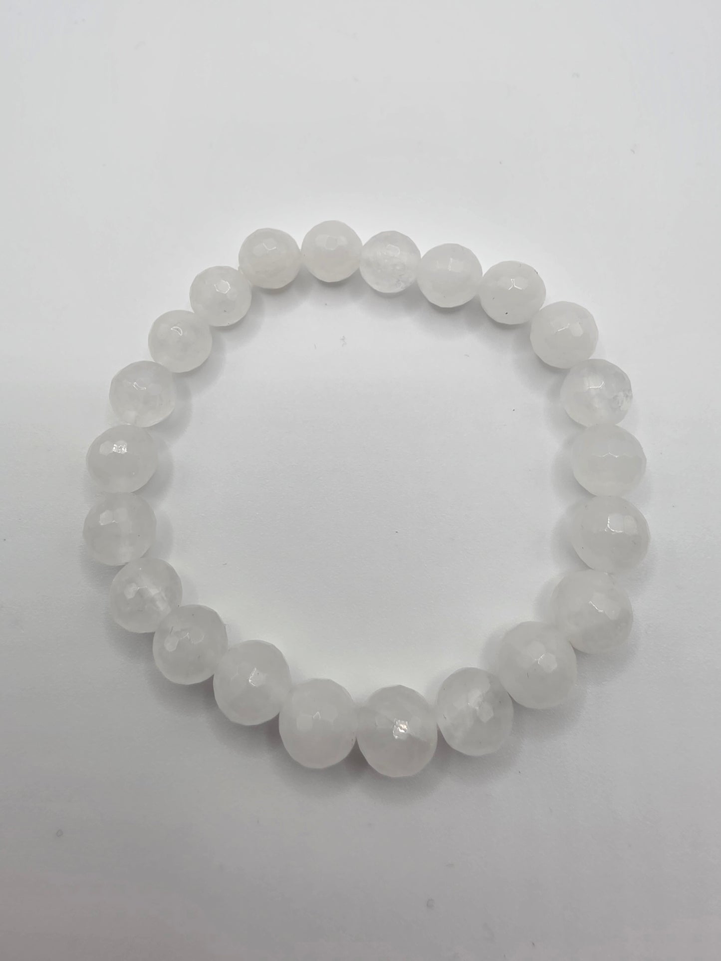 ๐ Faceted Clear Quartz Bracelet โ Crystal Clarity (8mm)