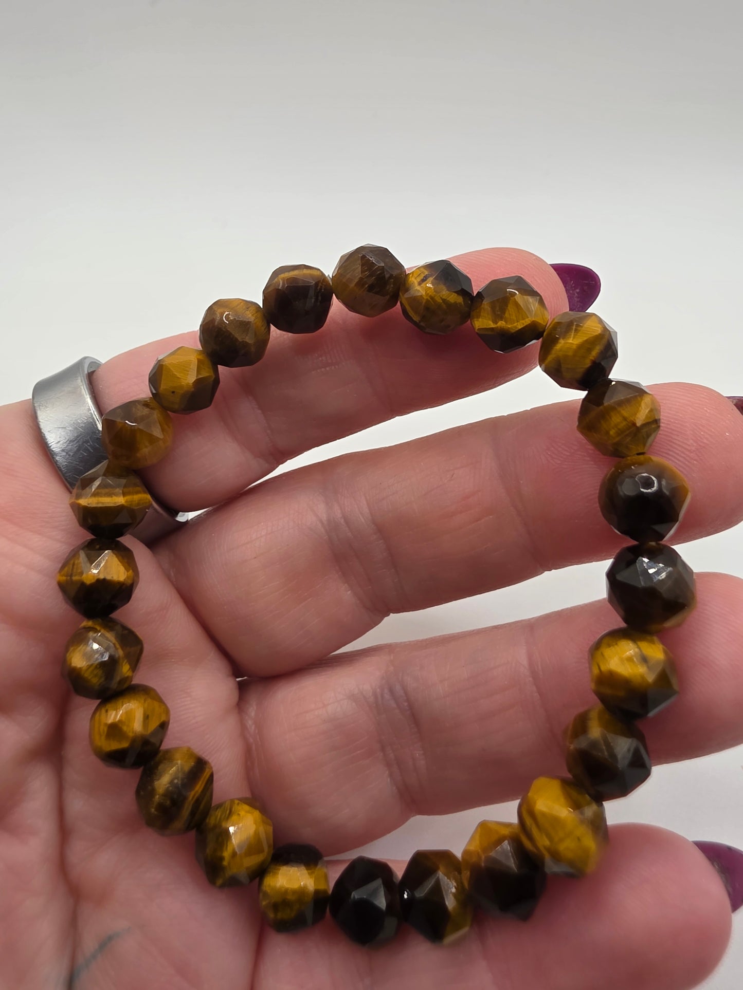 ๐ฏ Faceted Tiger's Eye (8mm) โ Strength & Focus (8mm)