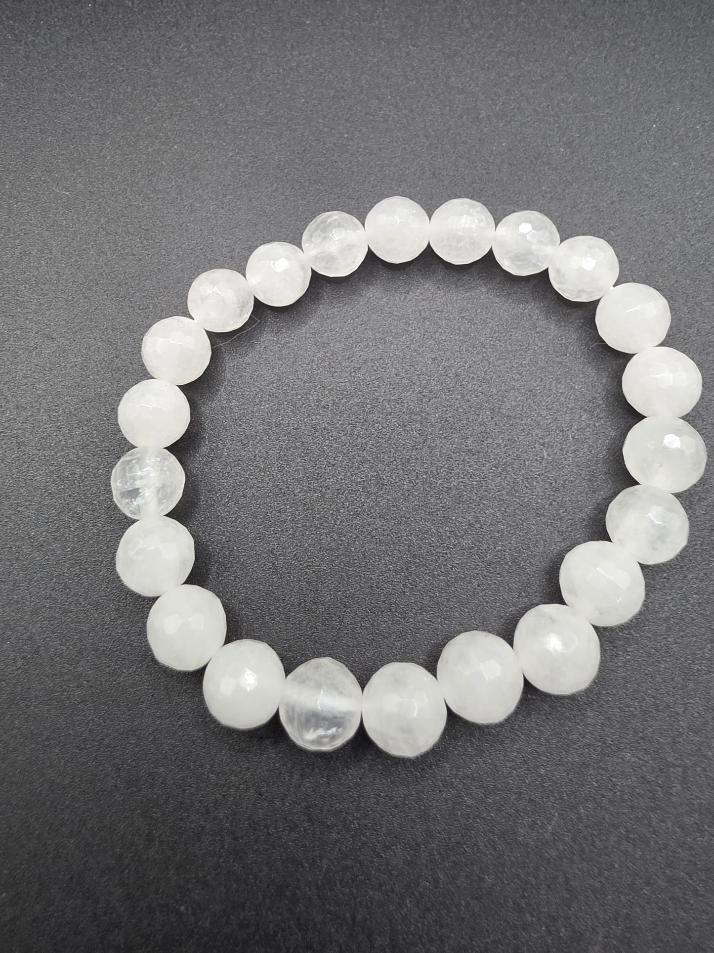 ๐ Faceted Clear Quartz Bracelet โ Crystal Clarity (8mm)