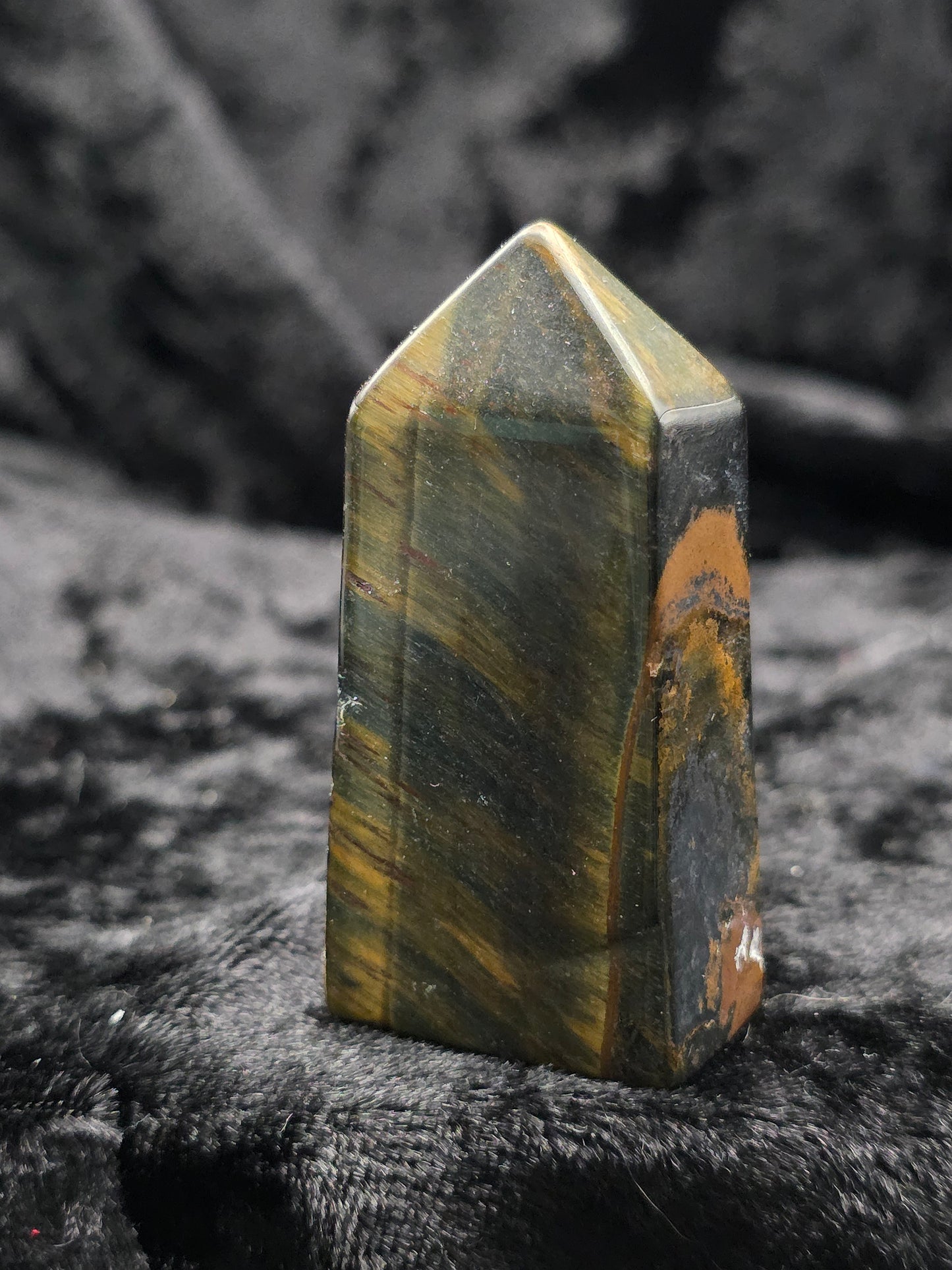 🐅 Tiger’s Eye Tower – Golden Confidence (2 in.)