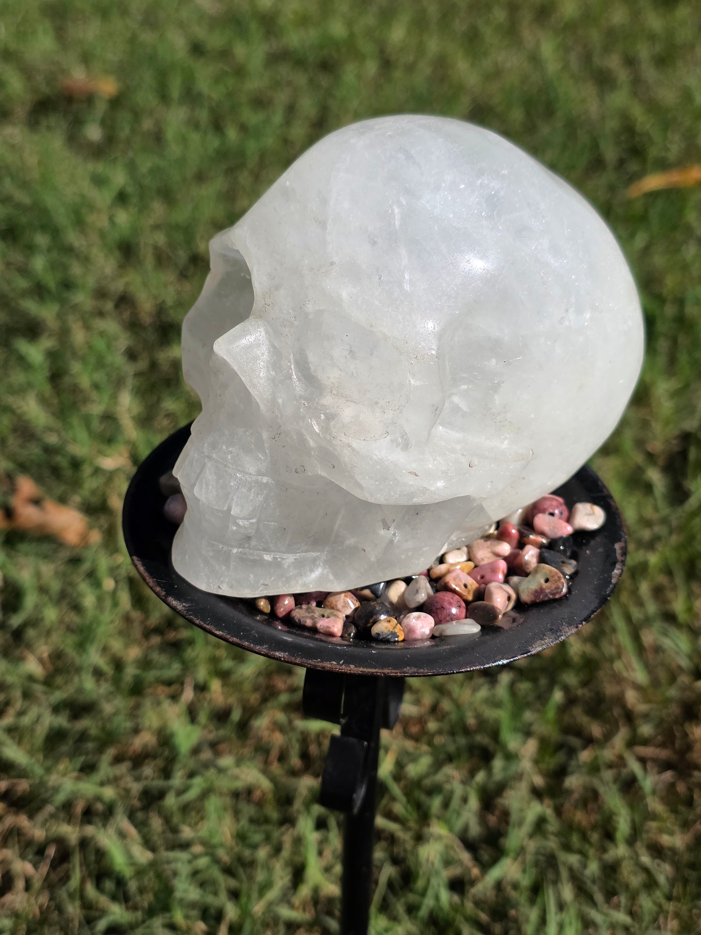 🤍 Quartz Skull – Eternal Clarity (Milky / Clear, approx. 4 in)