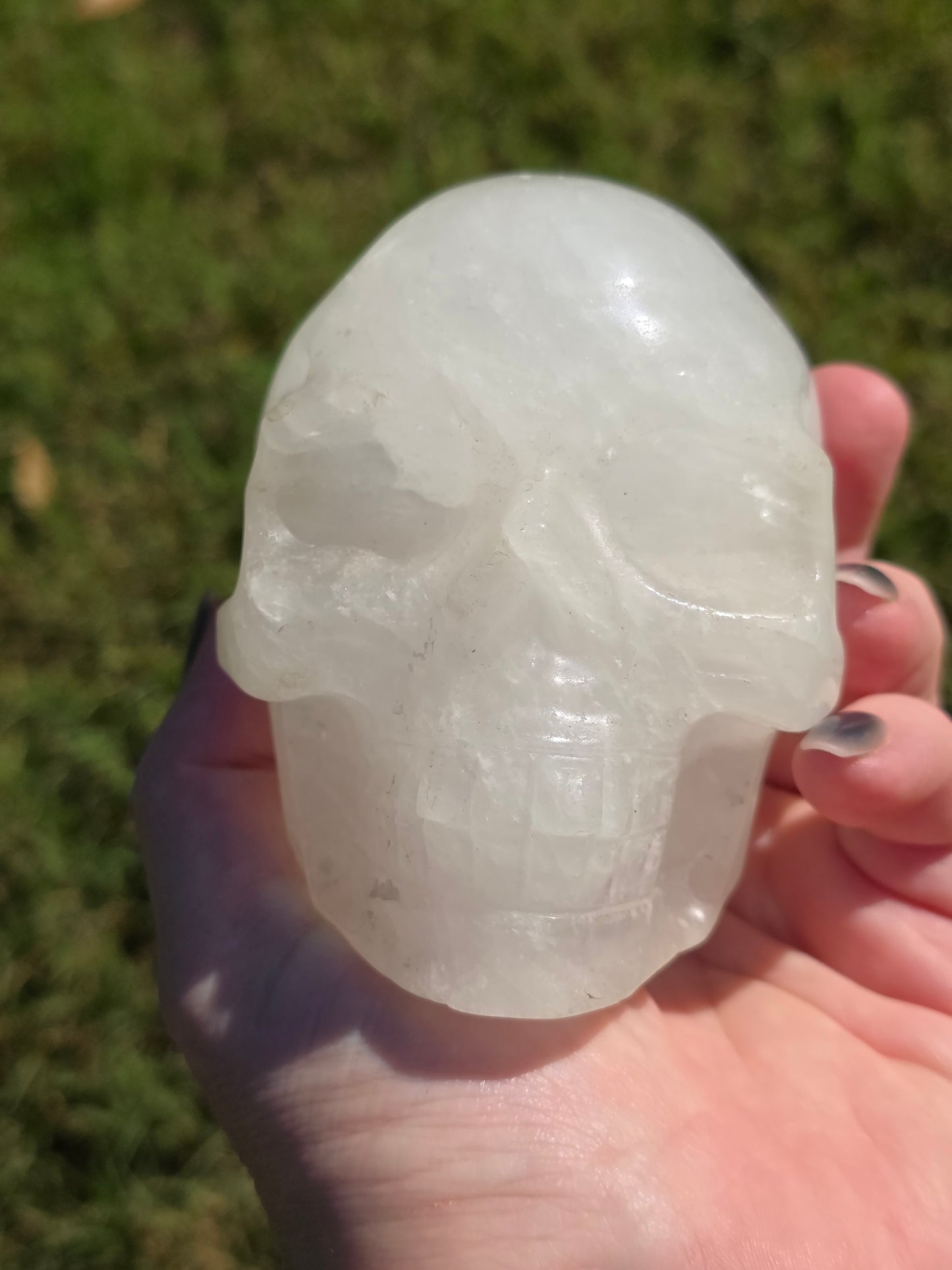 🤍 Quartz Skull – Eternal Clarity (Milky / Clear, approx. 4 in)