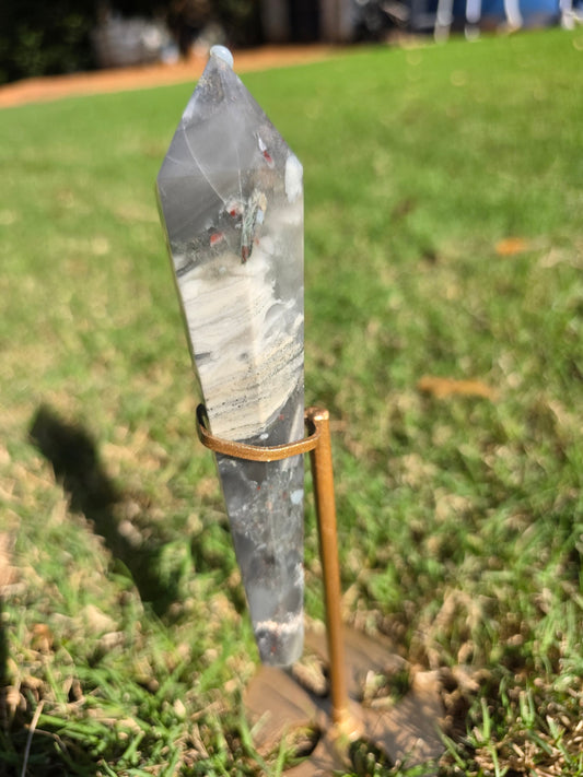 🩸 African Blood wand with stand — Vitality & Courage (5.6")