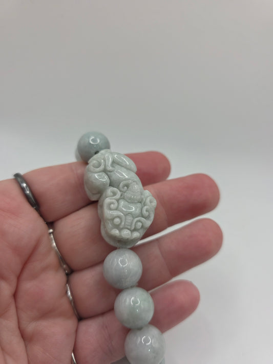 💚 Jadeite Pixiu Bracelet – Guardian of Fortune (13mm Beads, Feng Shui Talisman)