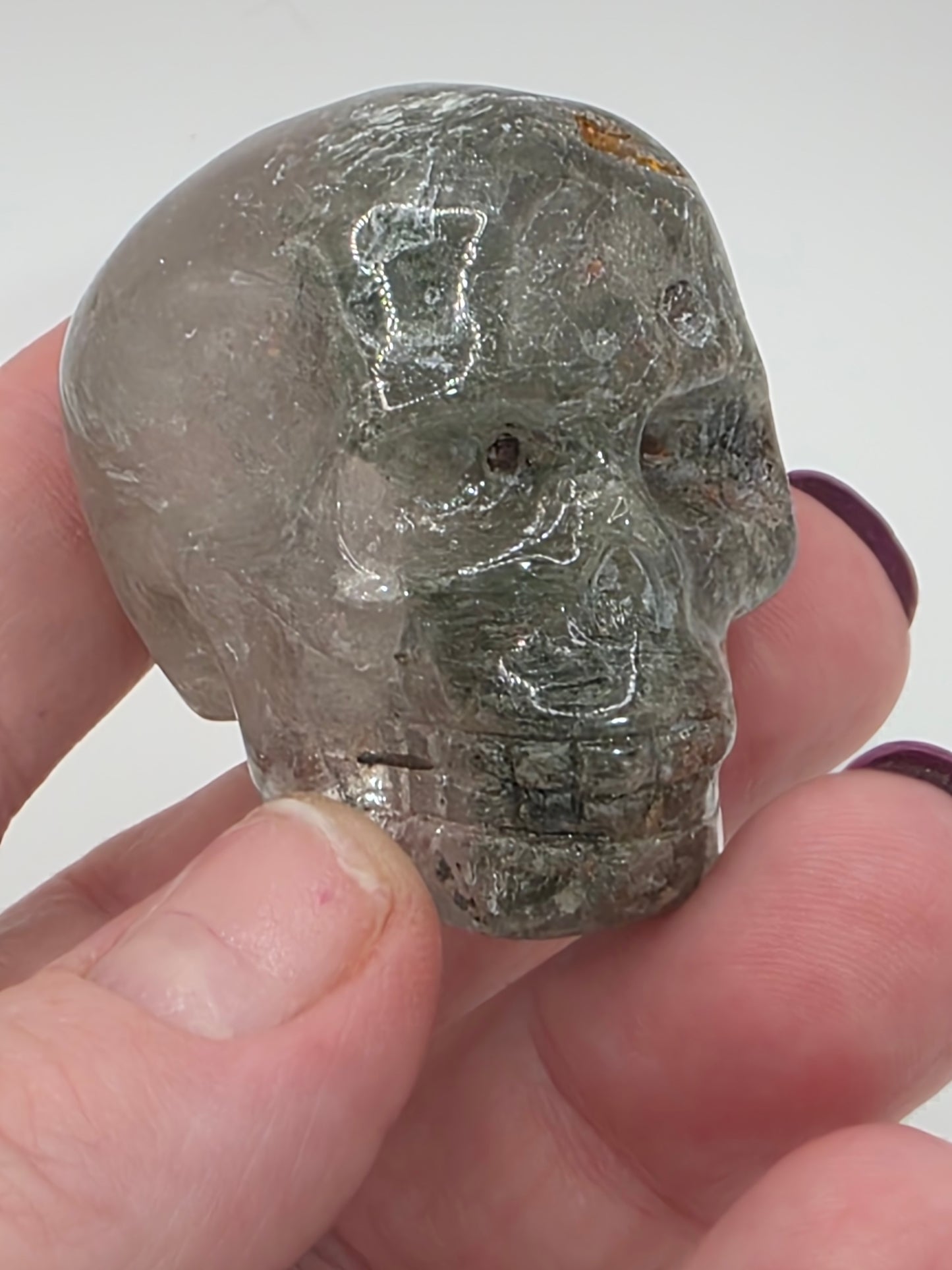 🌿 Garden Quartz Skull – Ancestor’s Mirror (approx. 1.5 in)