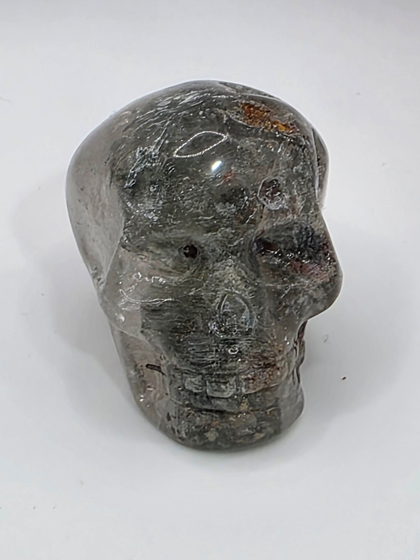 🌿 Garden Quartz Skull – Ancestor’s Mirror (approx. 1.5 in)