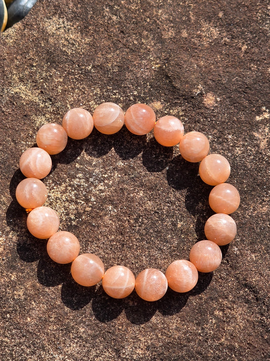 🌝 Peach Moonstone Bracelet – Divine Timing in 10mm