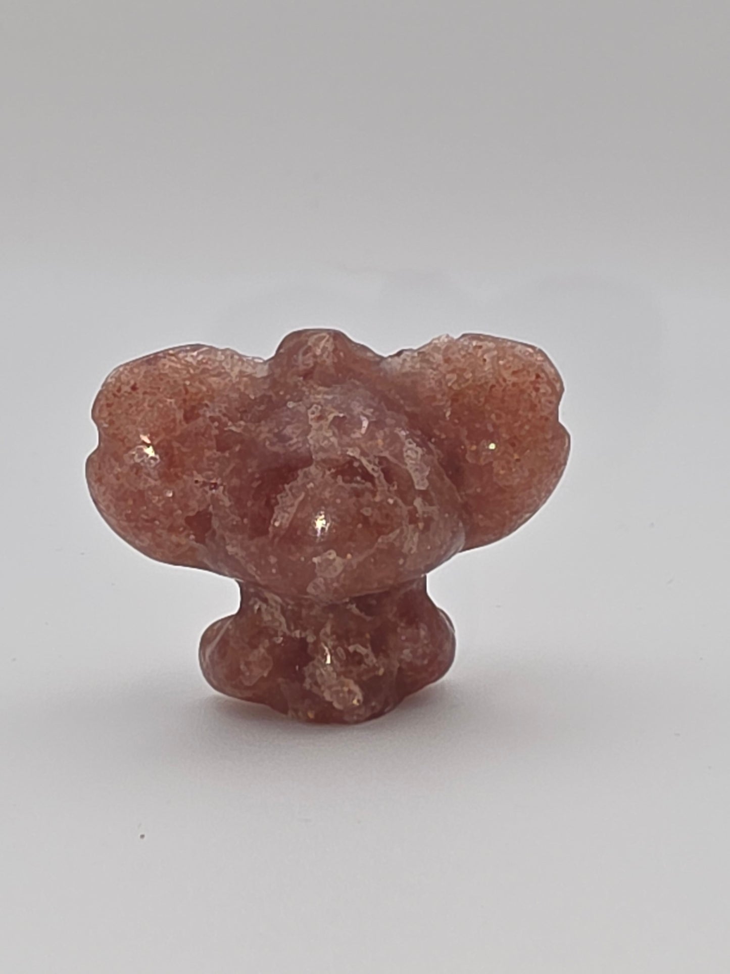 🍓 Strawberry Quartz “Cartoon Alien Buddy” Mini Carving