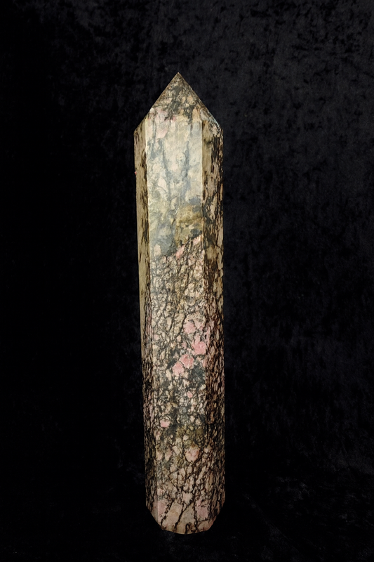 💗 Rhodonite Tower – Heart Warrior (8 in)