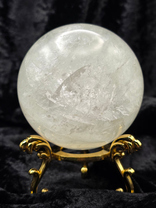 🤍 Clear Quartz Sphere – Radiant Amplifier (2.87 in)