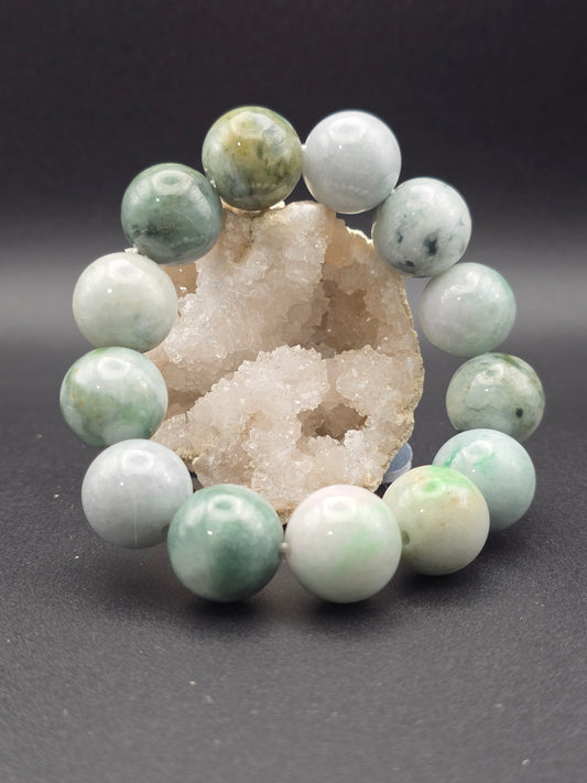 🌿 Jadeite Power Bead Bracelet – Guardian of Harmony (18mm Beads, Stretch Fit)