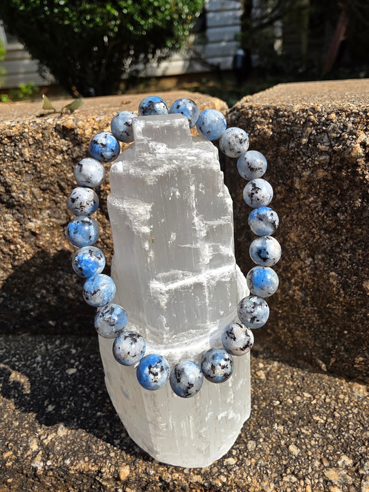 🏔️ K2 Bracelet – Grounded Visionary in 8mm