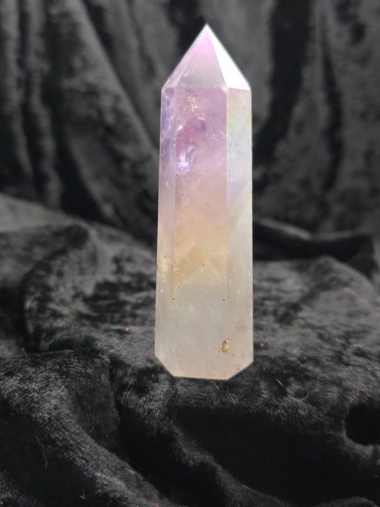 🌈 Aura Quartz Tower – Rainbow Beam (3.5 in)