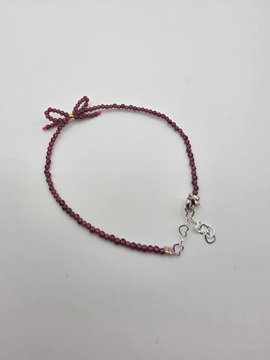 ❤️ Garnet Bow Bracelet – Passion Knot (2mm)