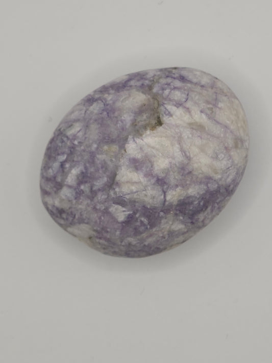 🪄 Charoite Chunky Palm — Spiritual Transformation (2.2"x1.7"x1")