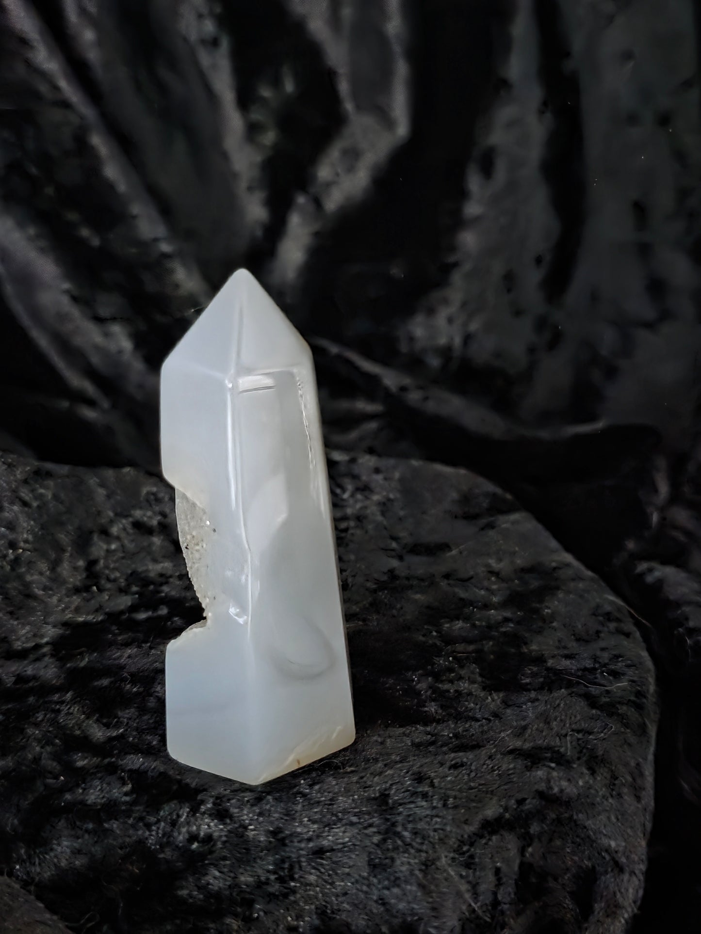 💙 Blue Lace Agate Tower – Sparkling Serenity (3 in)