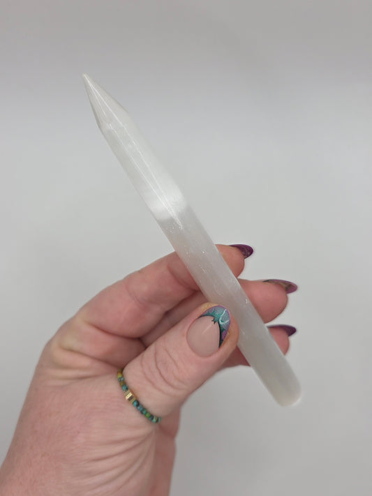 🤍 Selenite Pressure Point Massage Wand — Spiritual Cleansing (5.5")