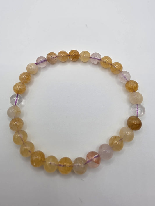 ✨ Golden Healer Quartz Bracelet – Crystal Magic (6mm)