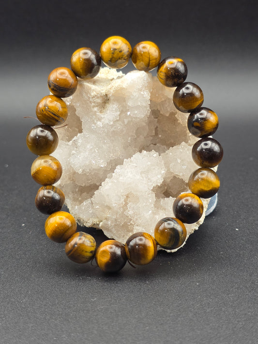 🐅 Tiger’s Eye Bracelet – Courage & Vision (10mm)