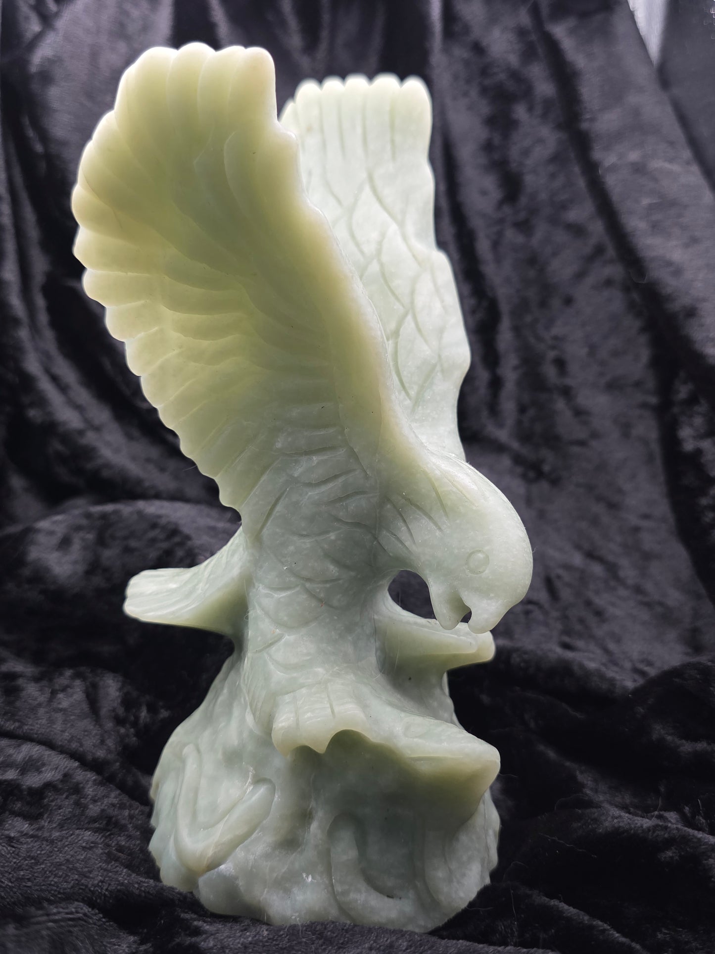 🍀 Nephrite Jade Eagle Hand Carved — Prosperous Peace (7.5" tall)
